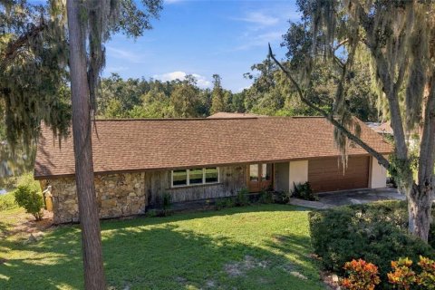 Villa ou maison à Lutz, Floride 3 chambres, 151.62 m2 № 2395715
