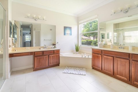 Купить виллу или дом в Орландо, Флорида 4 комнаты, 360.18м2, № 1609355 - фото 25