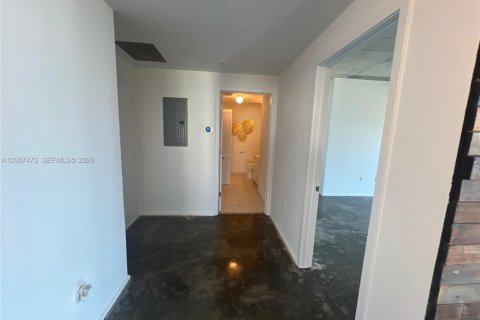 Copropriété à louer à Miami, Floride: 2 chambres, 136.85 m2 № 2145685 - photo 4