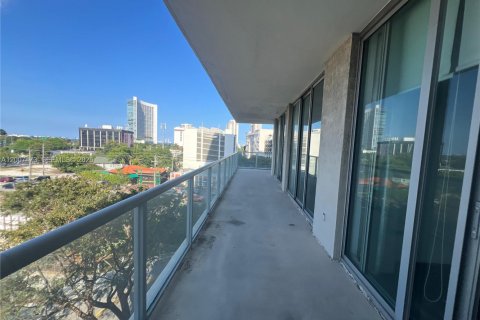 Copropriété à louer à Miami, Floride: 2 chambres, 136.85 m2 № 2145685 - photo 18