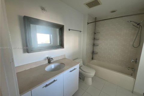 Copropriété à louer à Miami, Floride: 2 chambres, 136.85 m2 № 2145685 - photo 16