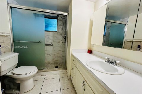 Купить кондоминиум в Майами, Флорида 1 спальня, 96.25м2, № 1931794 - фото 21