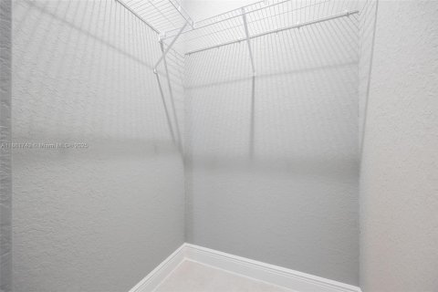 House in LaBelle, Florida 4 bedrooms, 154.4 sq.m. № 2035078 - photo 18