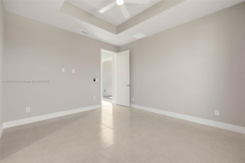 House in LaBelle, Florida 4 bedrooms, 154.4 sq.m. № 2035078 - photo 23