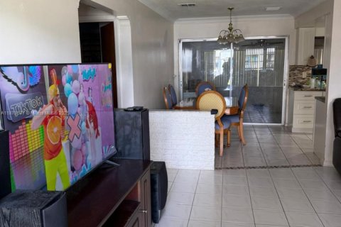 Villa ou maison à vendre à Boynton Beach, Floride: 3 chambres № 1921745 - photo 6