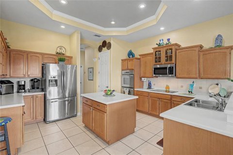 House in Dade City, Florida 4 bedrooms, 254.65 sq.m. № 2259535 - photo 23