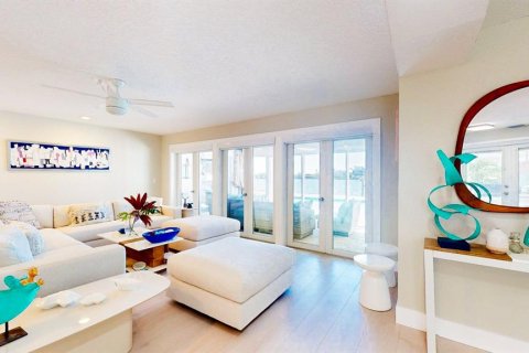 Casa en alquiler en Saint Pete Beach, Florida, 4 dormitorios, 243.59 m2 № 1900237 - foto 14