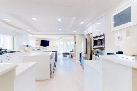 Casa en alquiler en Saint Pete Beach, Florida, 4 dormitorios, 243.59 m2 № 1900237 - foto 3
