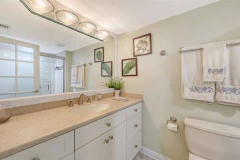 Copropriété à vendre à Longboat Key, Floride: 2 chambres, 136.75 m2 № 2434533 - photo 13