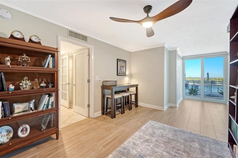 Copropriété à vendre à Longboat Key, Floride: 2 chambres, 136.75 m2 № 2434533 - photo 11