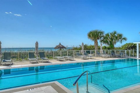 Copropriété à vendre à Longboat Key, Floride: 2 chambres, 136.75 m2 № 2434533 - photo 30