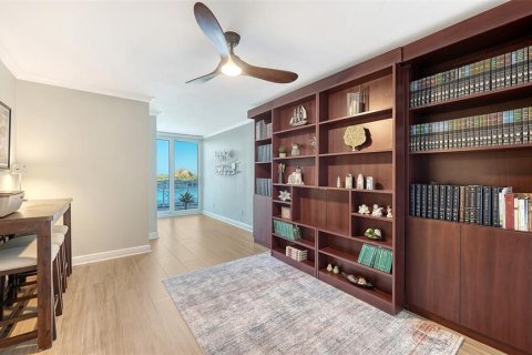 Copropriété à vendre à Longboat Key, Floride: 2 chambres, 136.75 m2 № 2434533 - photo 10