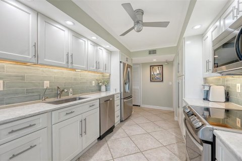 Copropriété à vendre à Longboat Key, Floride: 2 chambres, 136.75 m2 № 2434533 - photo 5