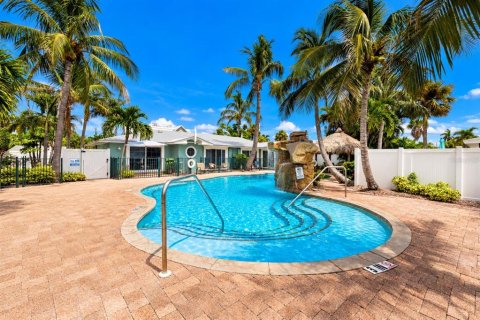 Copropriété à vendre à Holmes Beach, Floride: 2 chambres, 96.43 m2 № 2426040 - photo 26