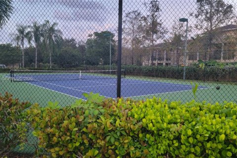 Copropriété à louer à Coconut Creek, Floride: 1 chambre, 72.28 m2 № 2384905 - photo 13