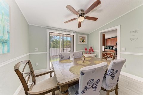 House in Venice, Florida 3 bedrooms, 126.63 sq.m. № 2091905 - photo 18
