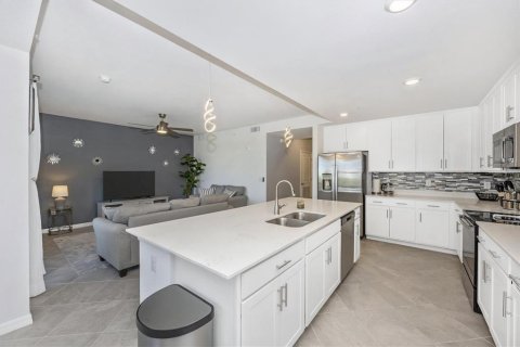 Condominio en alquiler en Venice, Florida, 2 dormitorios, 107.21 m2 № 2112302 - foto 11