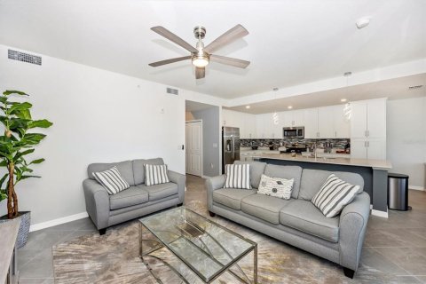 Condominio en alquiler en Venice, Florida, 2 dormitorios, 107.21 m2 № 2112302 - foto 19