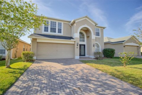 House in Winter Garden, Florida 4 bedrooms, 235.23 sq.m. № 1912321 - photo 1