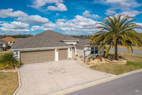 House in The Villages, Florida 3 bedrooms, 188.87 sq.m. № 2121159