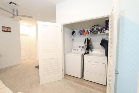 Touwnhouse à vendre à Port St. Lucie, Floride: 3 chambres, 178 m2 № 2087441 - photo 28