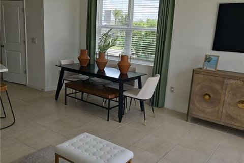 Touwnhouse à louer à Wesley Chapel, Floride: 3 chambres, 127.55 m2 № 2378251 - photo 9