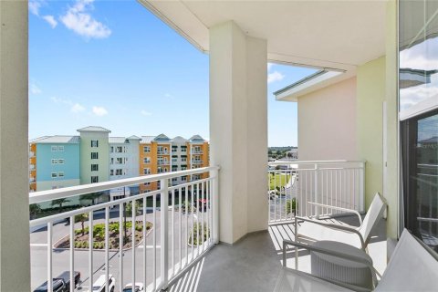 Condo in Kissimmee, Florida, 2 bedrooms  № 2393396 - photo 19