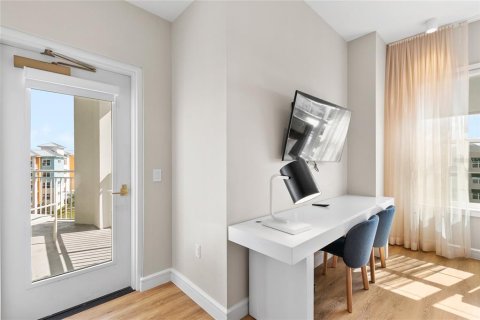 Condo in Kissimmee, Florida, 2 bedrooms  № 2393396 - photo 18