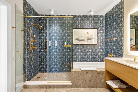 Condo in Kissimmee, Florida, 2 bedrooms  № 2393396 - photo 9