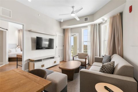 Condo in Kissimmee, Florida, 2 bedrooms  № 2393396 - photo 7