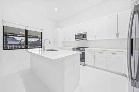 Villa ou maison à vendre à Homestead, Floride: 4 chambres, 175.12 m2 № 1952044 - photo 20