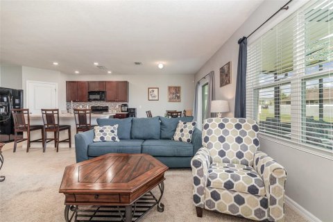 House in Wildwood, Florida 5 bedrooms, 248.42 sq.m. № 1586809 - photo 7