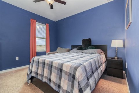 House in Wildwood, Florida 5 bedrooms, 248.42 sq.m. № 1586809 - photo 21