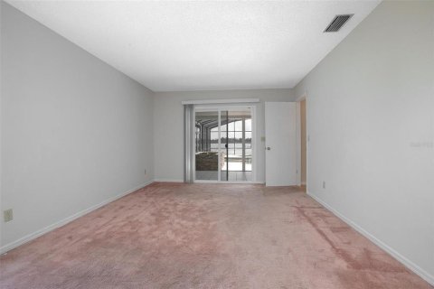 House in Deltona, Florida 3 bedrooms, 182.09 sq.m. № 1680129 - photo 21