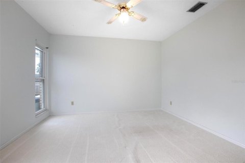 House in Deltona, Florida 3 bedrooms, 182.09 sq.m. № 1680129 - photo 20