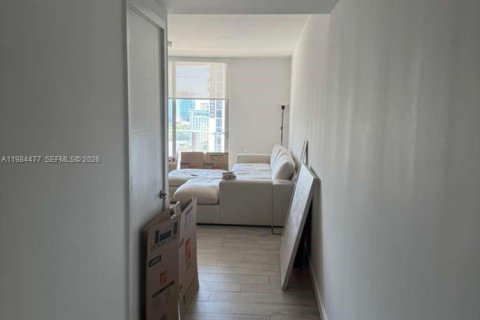 Condominio en alquiler en Miami, Florida, 1 dormitorio, 91.04 m2 № 2045694 - foto 7