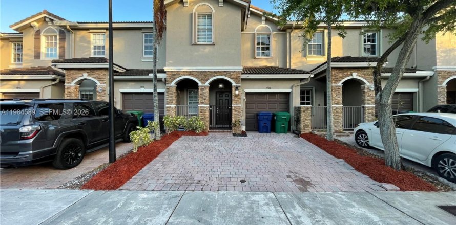 Adosado en Cutler Bay, Florida 4 dormitorios, 159.05 m2 № 2254957