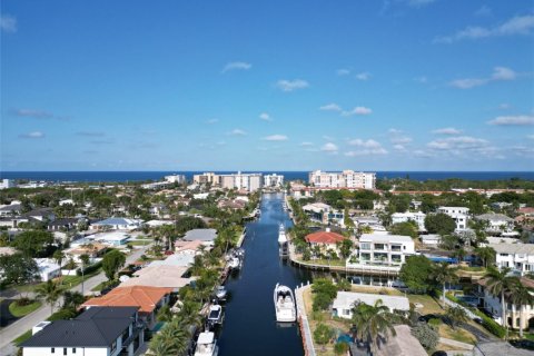 Land in Lighthouse Point, Florida № 1171272 - photo 1