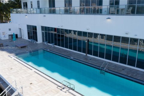 Propiedad comercial en venta en Hollywood, Florida № 1939539 - foto 3