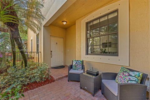 Touwnhouse à vendre à Weston, Floride: 4 chambres, 166.3 m2 № 2023255 - photo 5