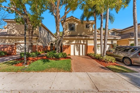Touwnhouse à vendre à Weston, Floride: 4 chambres, 166.3 m2 № 2023255 - photo 2