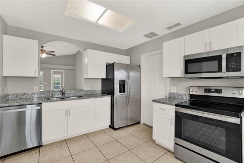 Casa en venta en Kissimmee, Florida, 3 dormitorios, 114.92 m2 № 1746930 - foto 5