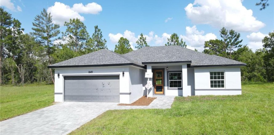House in Ocala, Florida 4 bedrooms, 162.67 sq.m. № 1814969