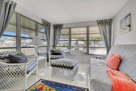Appartement à louer à Delray Beach, Floride: 2 chambres, 100.33 m2 № 2384935 - photo 4