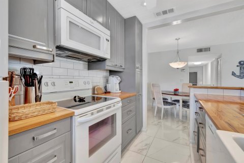 Appartement à louer à Delray Beach, Floride: 2 chambres, 100.33 m2 № 2384935 - photo 9