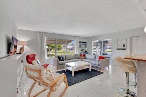 Appartement à louer à Delray Beach, Floride: 2 chambres, 100.33 m2 № 2384935 - photo 2