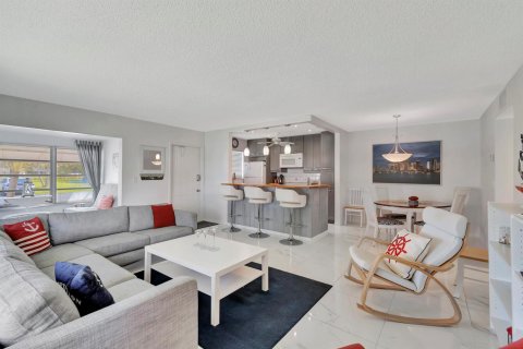 Appartement à Delray Beach, Floride 2 chambres, 100.33 m2 № 2384935