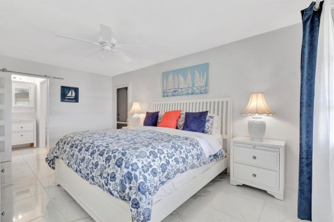 Appartement à louer à Delray Beach, Floride: 2 chambres, 100.33 m2 № 2384935 - photo 12
