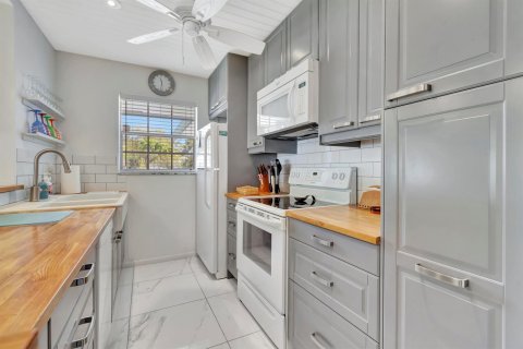Appartement à louer à Delray Beach, Floride: 2 chambres, 100.33 m2 № 2384935 - photo 8