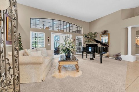 Villa ou maison à vendre à New Port Richey, Floride: 6 chambres, 478.54 m2 № 2258228 - photo 9
